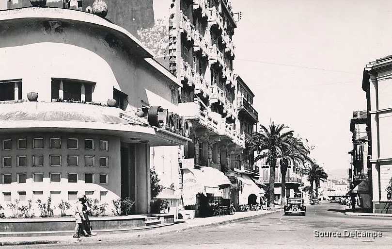 83 Saint Raphael Le Casino I.jpg